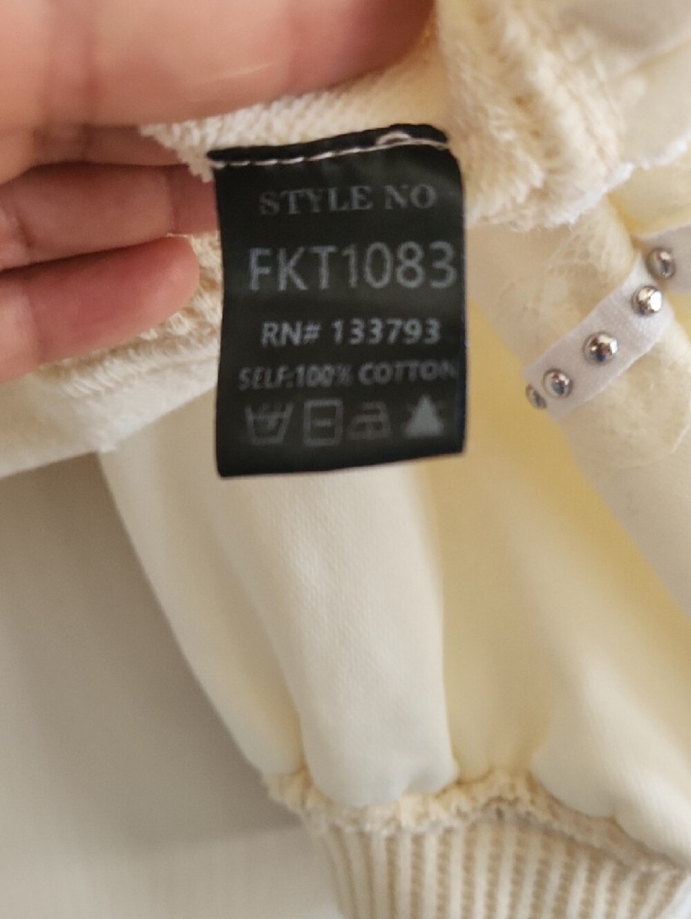 POL  Boutique Boho Oversized Cream Patchwork Waffle-Knit Studded Sweatshirt - Picture 10 of 11